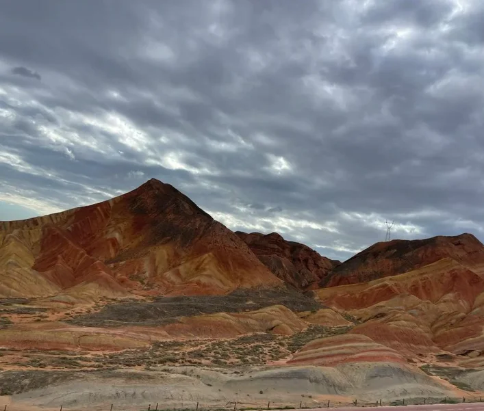 

Наружный звуковой и световой инфракрасный детектор сигнализации USB перезаряжаемый датчик 120 дБ беспроводной PIR датчик движения с дистанционным управлением