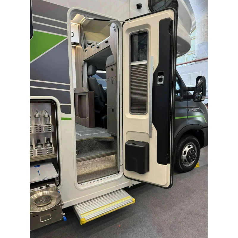 RV entrance quality selection European style, with inner door double acrylic glass and trash can