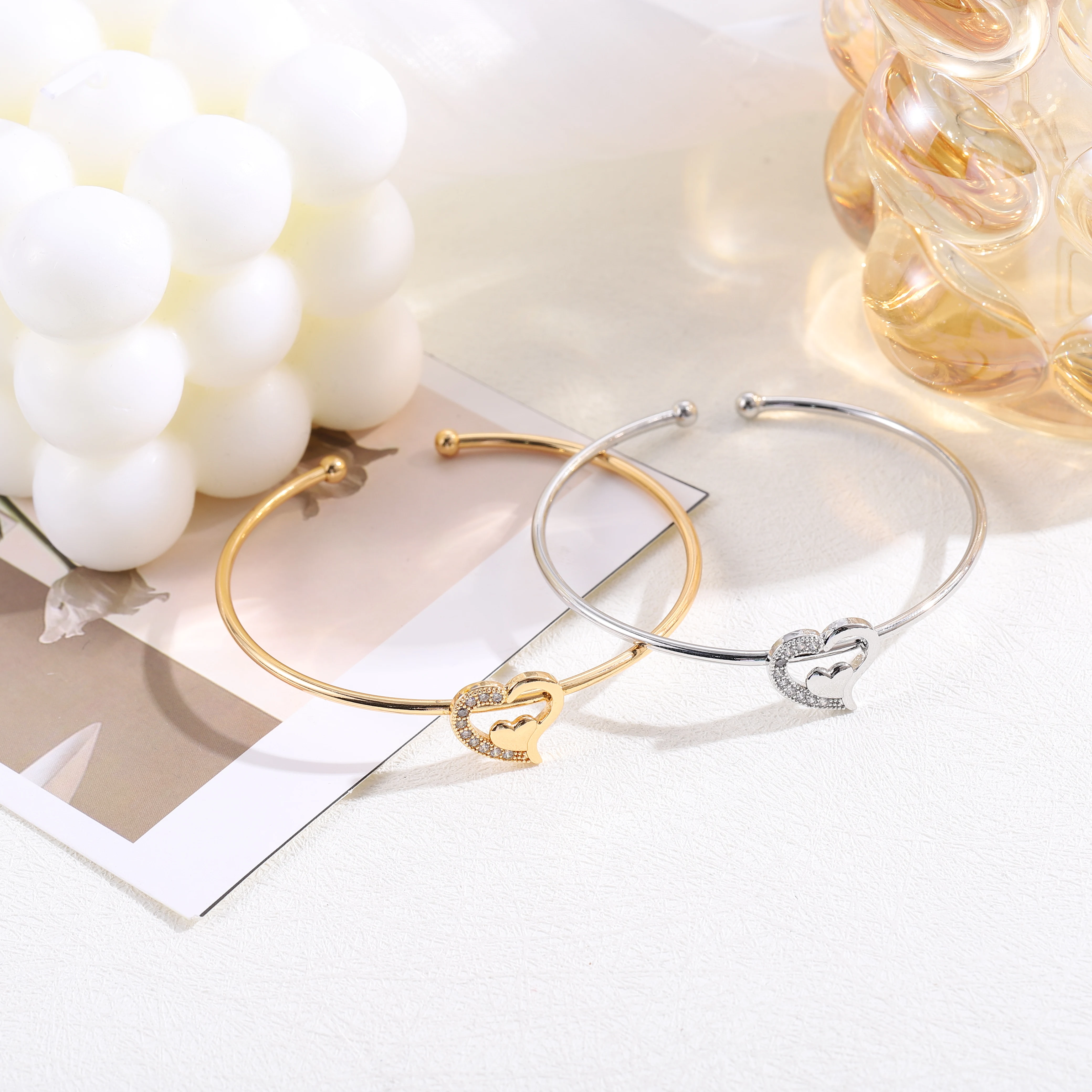 

New Women's Bracelet Heart Open Bracelet Vintage charm bracelet Women's Jewelry Wedding Bracelet Anniversary Gift Jewelry 2023