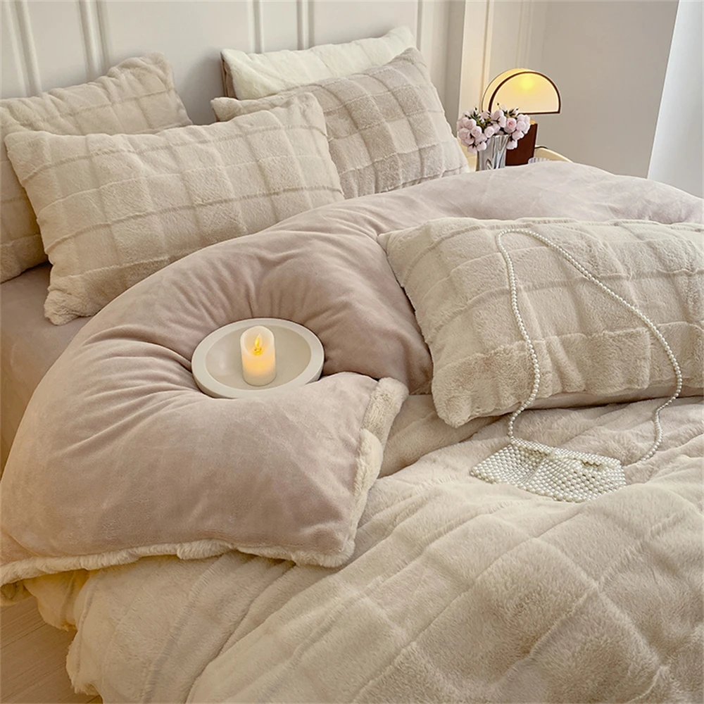 

Winter Warm Bedding Set Thickened Velvet Duvet Cover Four Piece Set Quilt Cover Bedsheet Double Sided Plush Pillowcase Bedspread