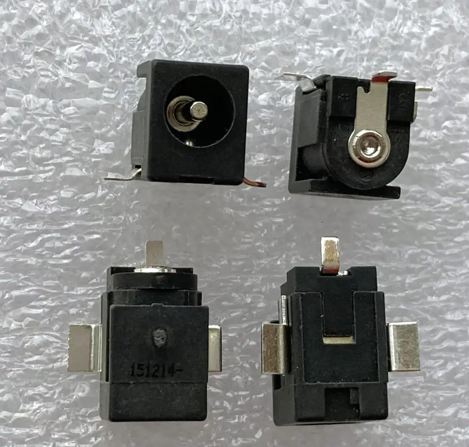 For Xinyin 2DC-0405-D02 DC power supply, socket DC female 3P patch 5.5 * 2.1 SMT