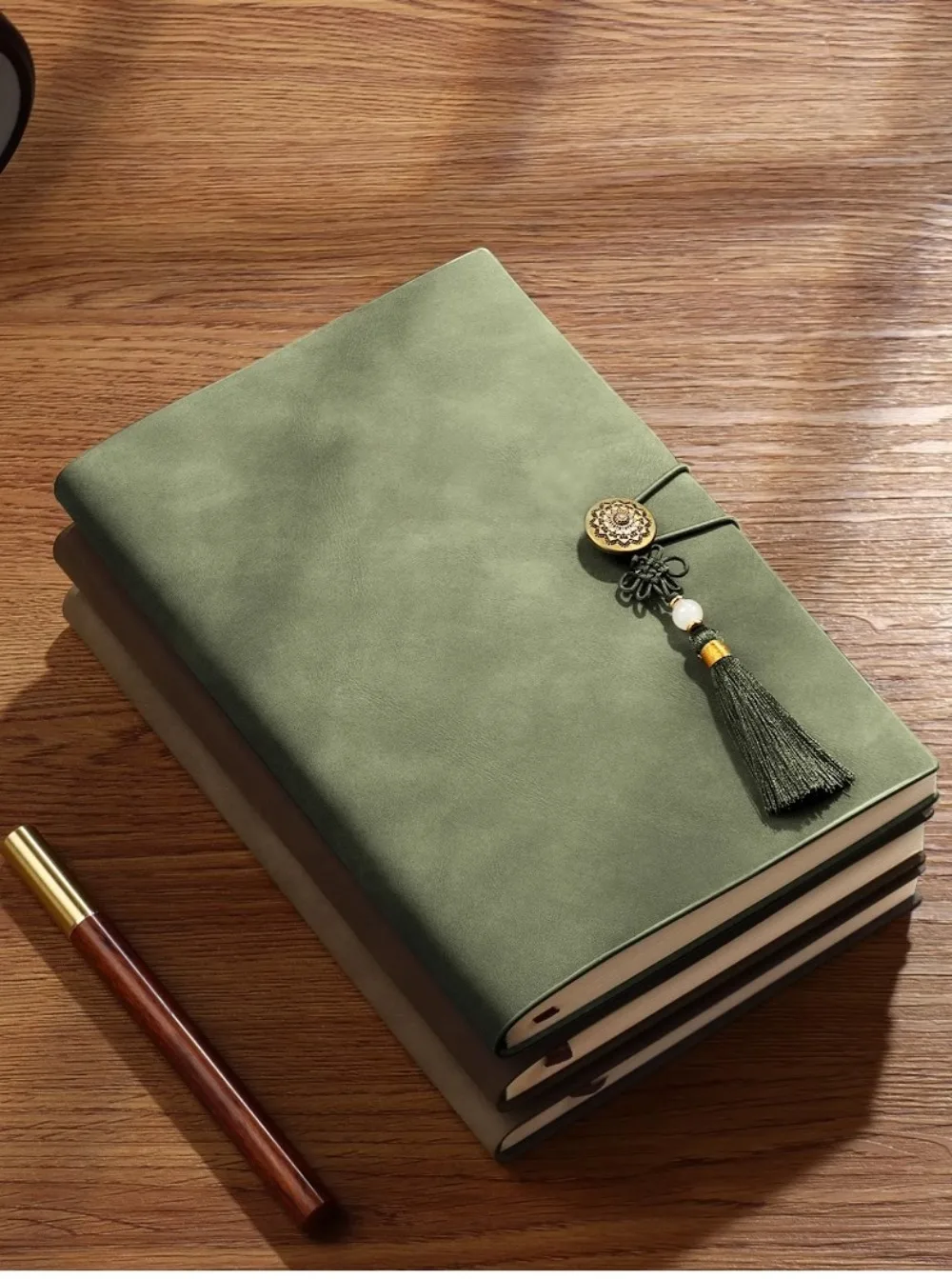 Neues dickes Notizbuch aus PU-Leder mit goldfarbenem Quastenperlenverschluss, Business-Notizblock, 200 Seiten, Besprechungsnotizbuch, Schulbedarf – Detail 14