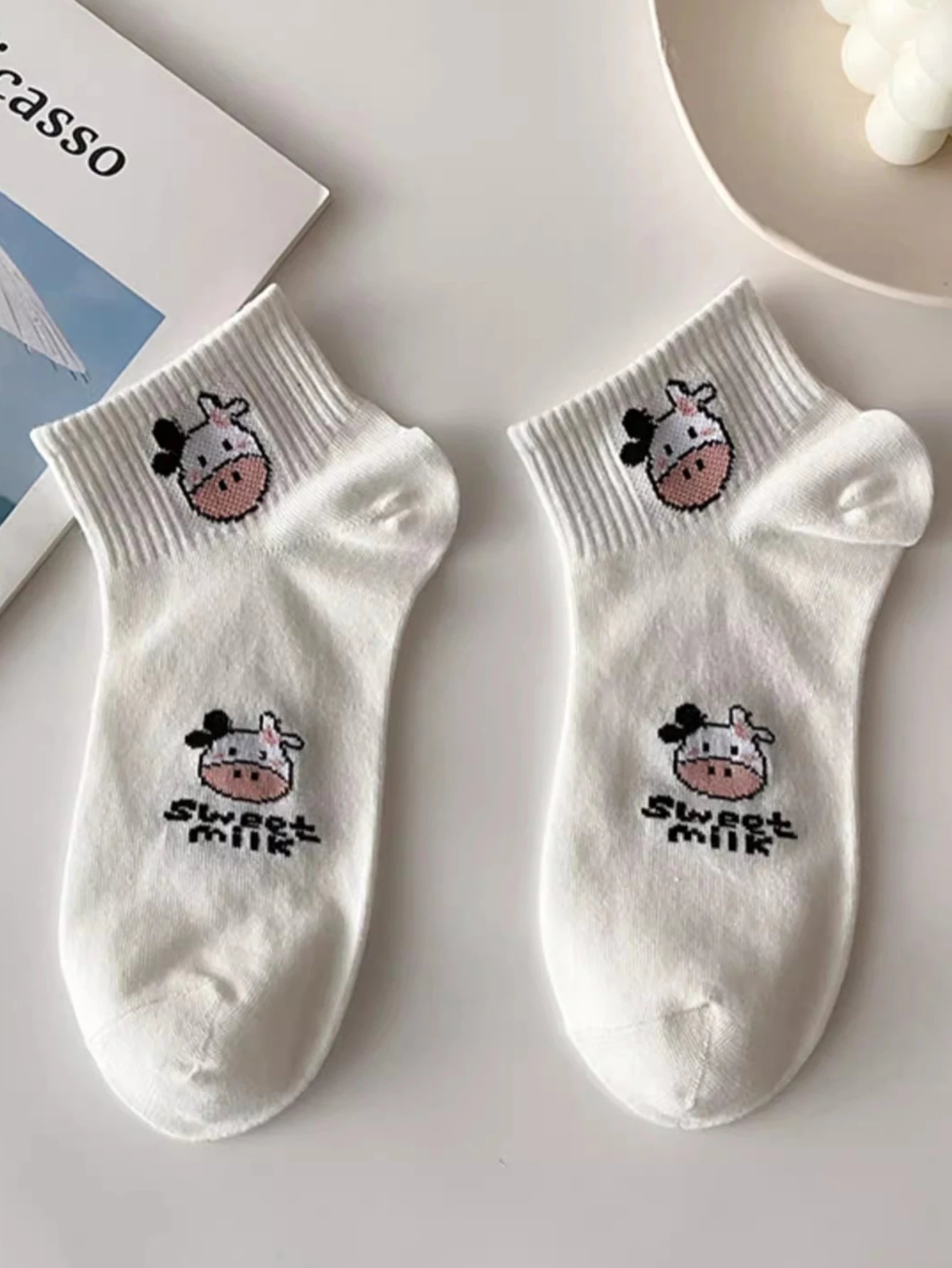 5 أزواج من جوارب البقرة الكرتونية اللطيفة المضادة للرائحة للرجال والنساء العصرية #5