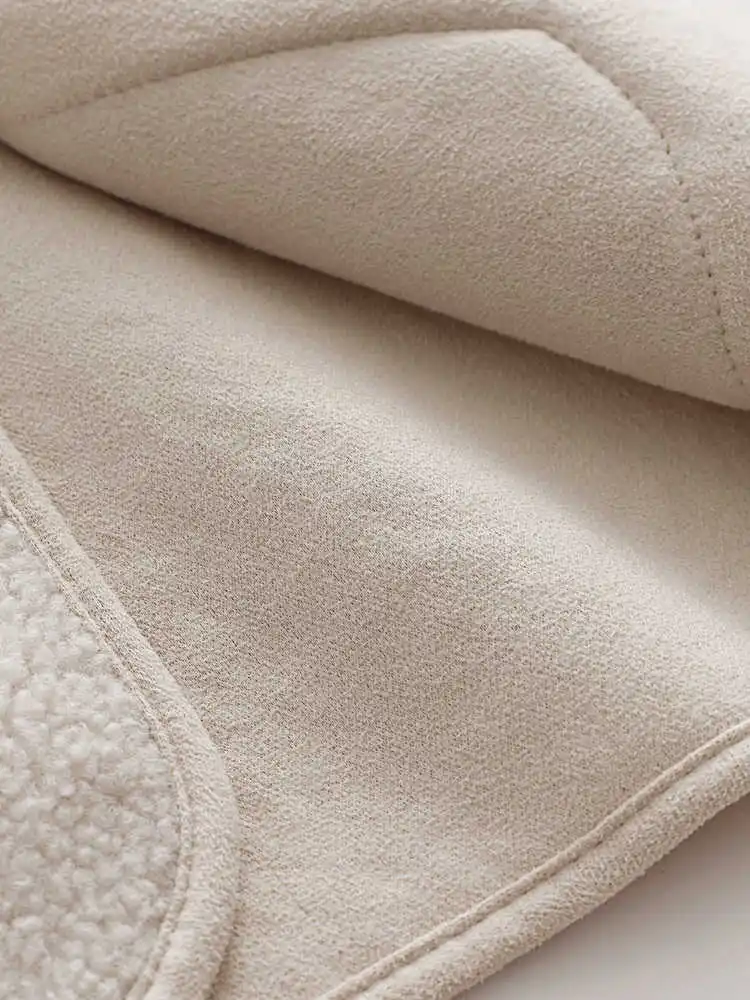 Spring/Autumn Lamb Wool Vest Women New Single Breasted Pockets Loose Warm Sleeveless Jackets Casual All-matched Plush Waistcoat