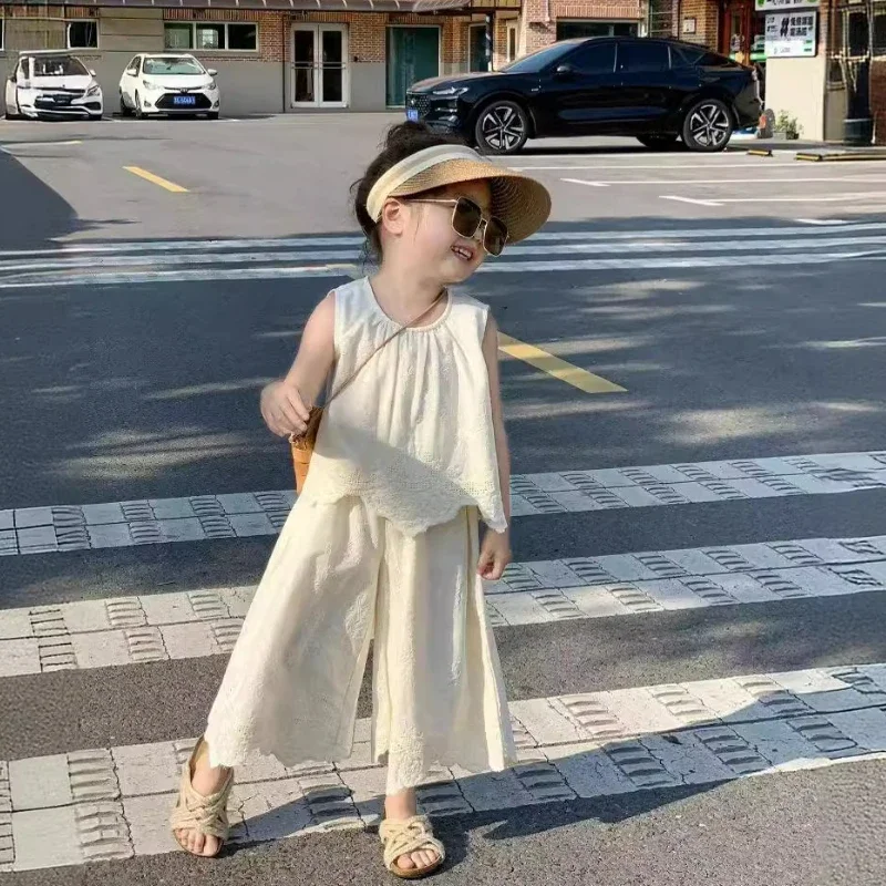 

Girls' Korean Version Set Summer New Item for Baby Girls Lace Sleeveless Vest+ Kids Casual Wide Leg Pants Two-piece Set