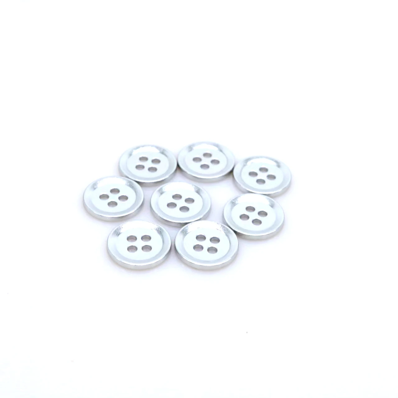 20pcs 15mm&20mm Metal bronze zinc alloy four holes flat Buttons Pattern Carved Sewing Buttons