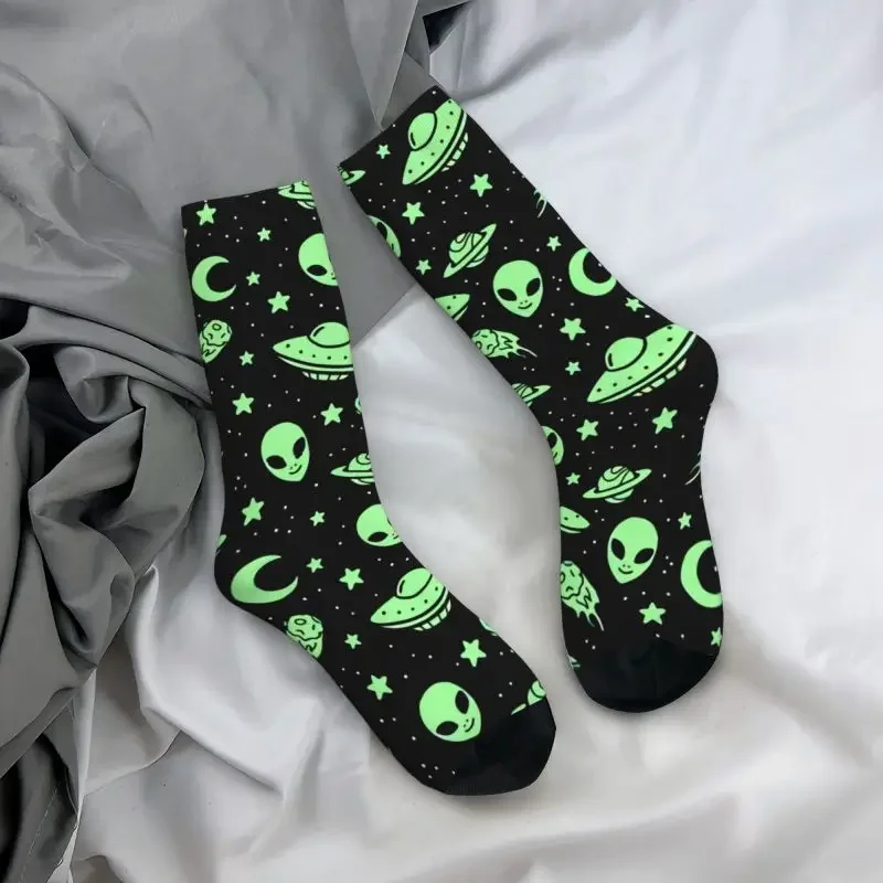 Green Alien UFO Moon uomo donna Crew Socks Unisex Cool 3D Print Dress Socks