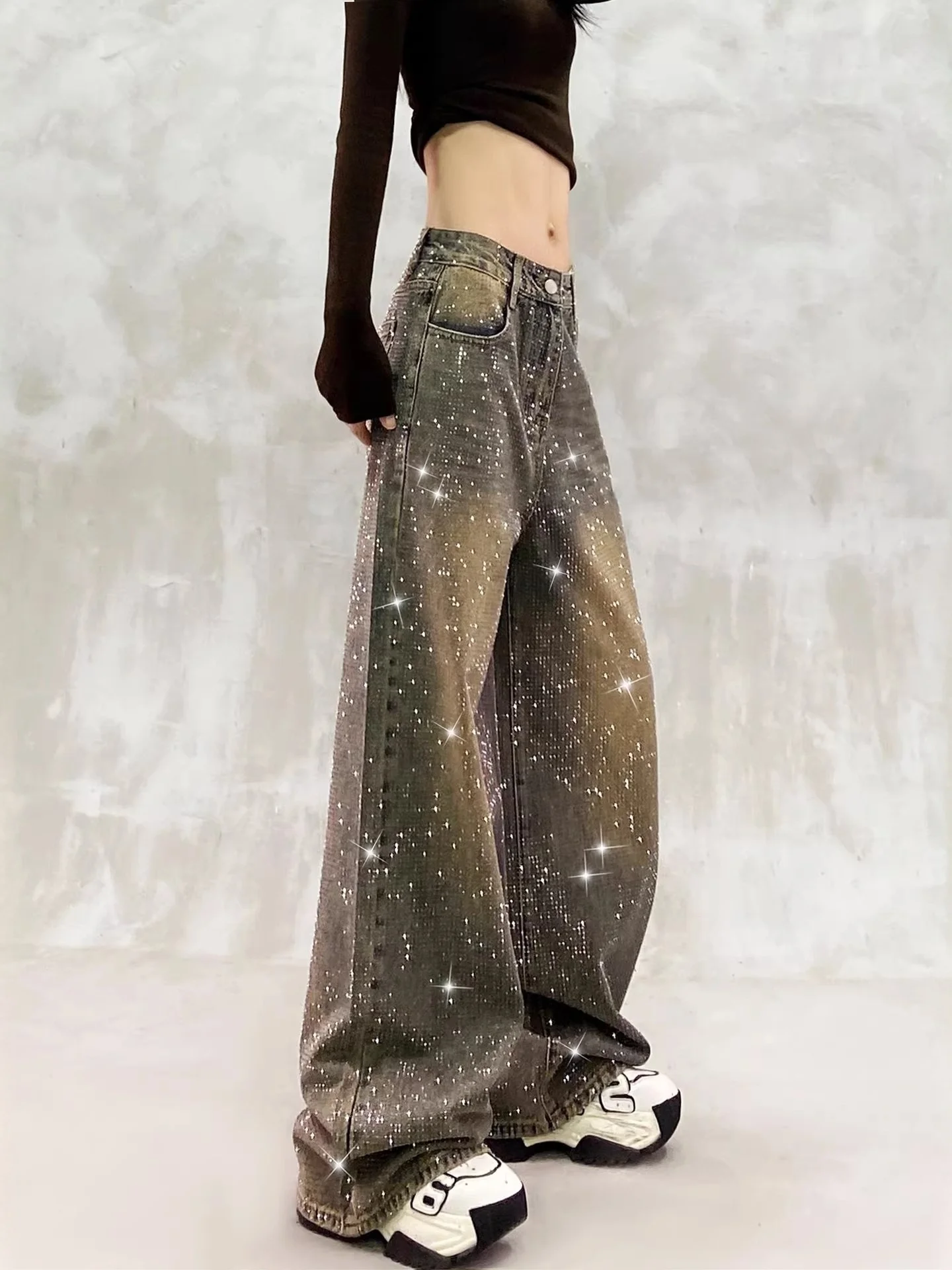 

Retro Glittering Rhinestone Design Distred Casual Jeans High Waist Straight Leg Wide Leg Pants Spring 2026 New Sle