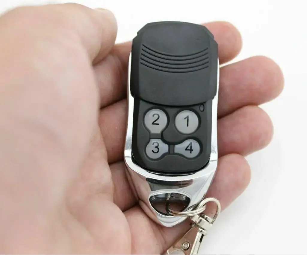 LIFE gate Remote control LIFE FIDO2 VIP2 VIP4 STAR2 BRAVO4 Rolling code 433.92MHz garage command Handheld transmitter