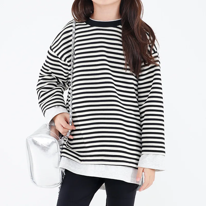 ملابس الفتيات لخريف وشتاء 2025 مع قلنسوة مخططة بأكمام طويلة تي شيرت فستان مراهق للأطفال فضفاض 4 6 7 8 9 10 11 12 سنة