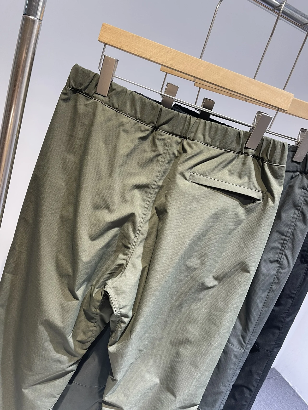 

Men's Winter Fce Lined Cargo Pants Casual Outdoor Breathable Windproof Water Resistant Dstring Tactical Straight Leg Tr...