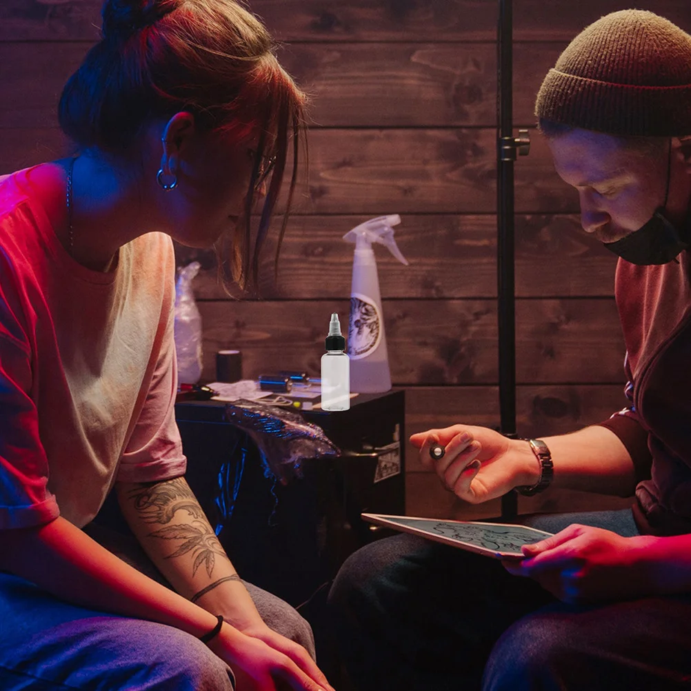 

50Pcs 30ml Plastic Empty Tattoo Ink Bottles Lightweight and Durable for Home Parlor Tattoos Ink Bottle Tattoos Pigment Bottle