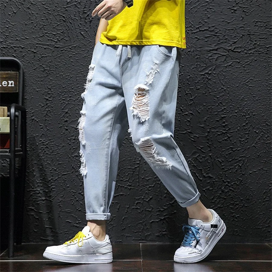 

2026 Men's Summer Ripped Jeans Fashion Casual Streetwear Korean Style Baggy Broken Holes Trousers Denim Cropped Pants Oversized