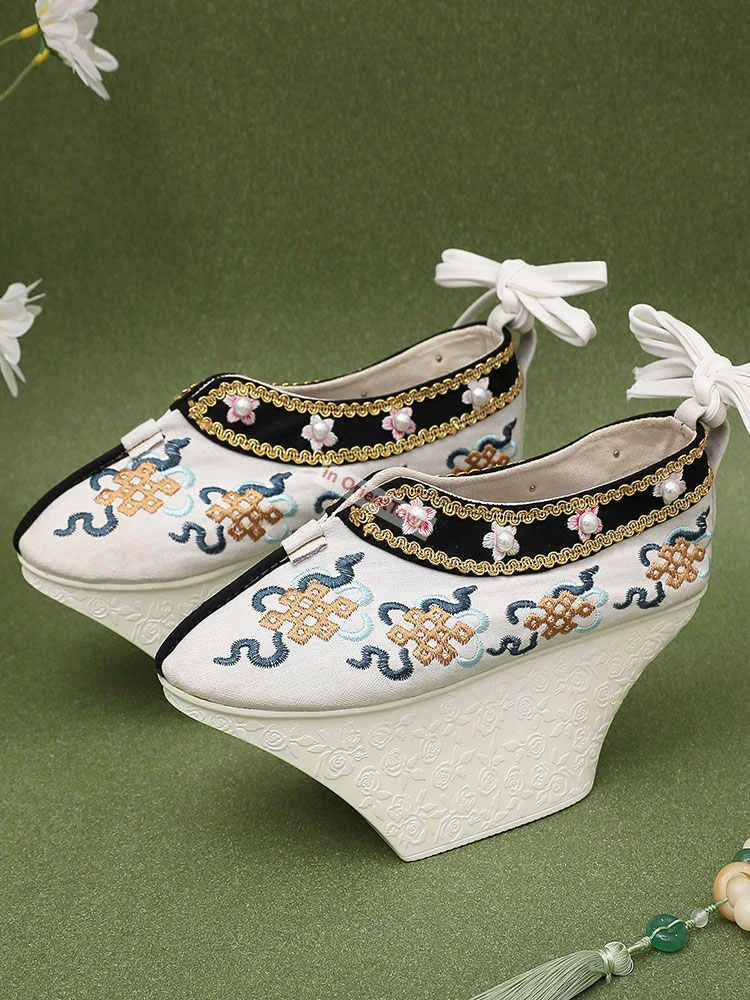 Opera's Bloempot Bodem Schoen Manchu Noble Flag Schoen Palace Keizerlijke Concubine Schoenen Paard Gezicht Rok Dikke Bodem Schoeisel