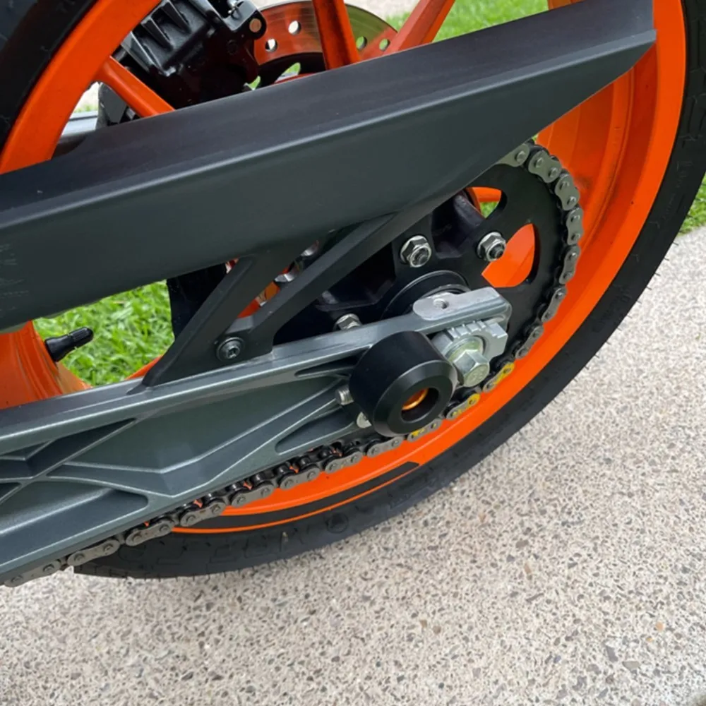 

Motorcycle Front Rear Wheel Axle Fork Crash Sliders Guard Falling Protector For KT-M Duke 125 200 250 390 RC 125 200 250 390