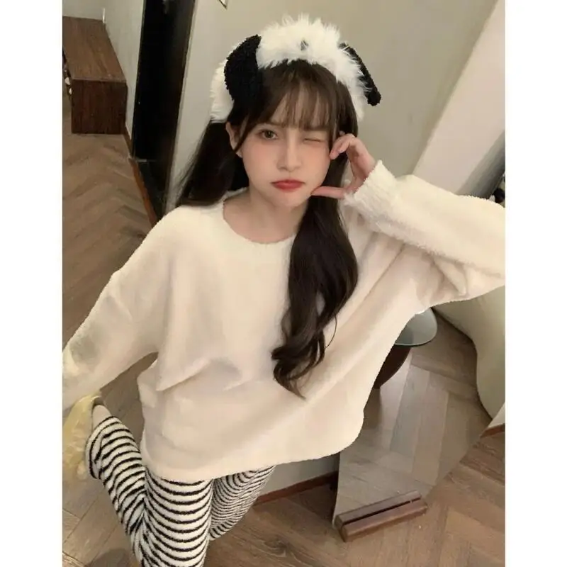 

Women's Clothing Stripe Pajama Set Autumn and Winter New Keep Warm Round Neck Long Sleeves Pants Homewear Set Fashion Keep Warm