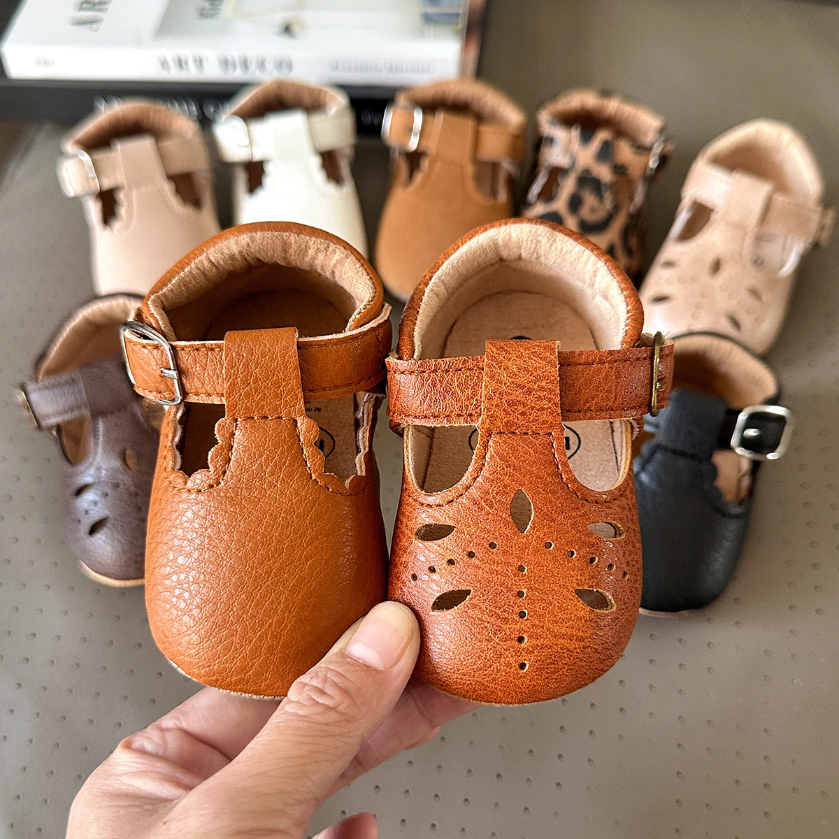 Baby Boys Girls Shoes Infant Leather Rubber Sole Anti-slip Toddler First Walkers Crib Shoes Newborn Girl Princess