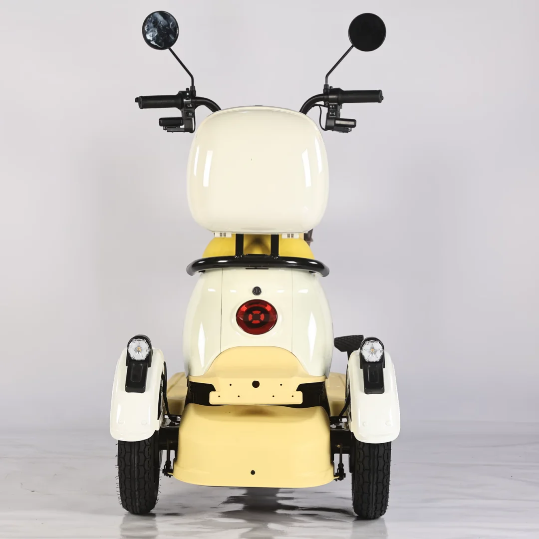 Turn Heads on Every Street-Stylish Red Electric Tricycle with Open Body and 400kg Payload for City Commuters