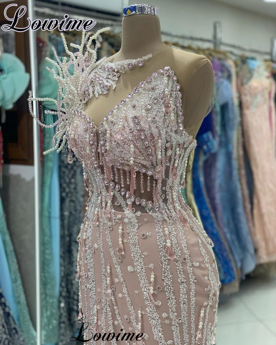 Blush Pink Crystals Evening Dresses Mermaid Sleeveless Pearls Celebrity Dresses Robes De Soirée Prom Party Dresses For Women