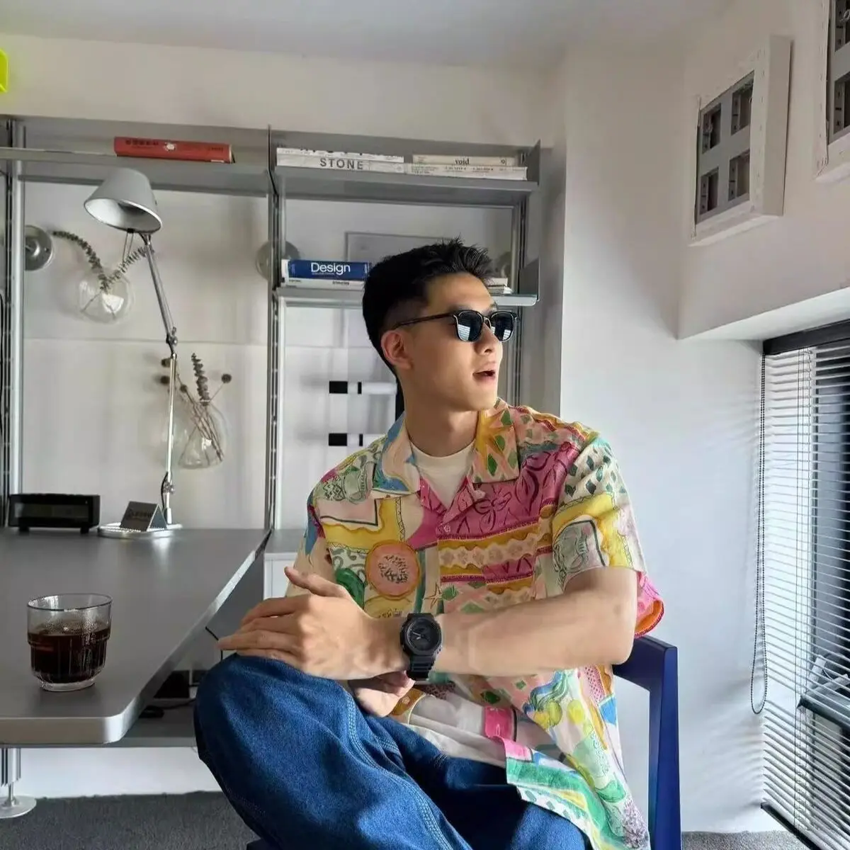 

Resort shirt Hawaiian short sleeve floral shirt men's summer cool retro oil painting loose shirt jacket trendy brand
