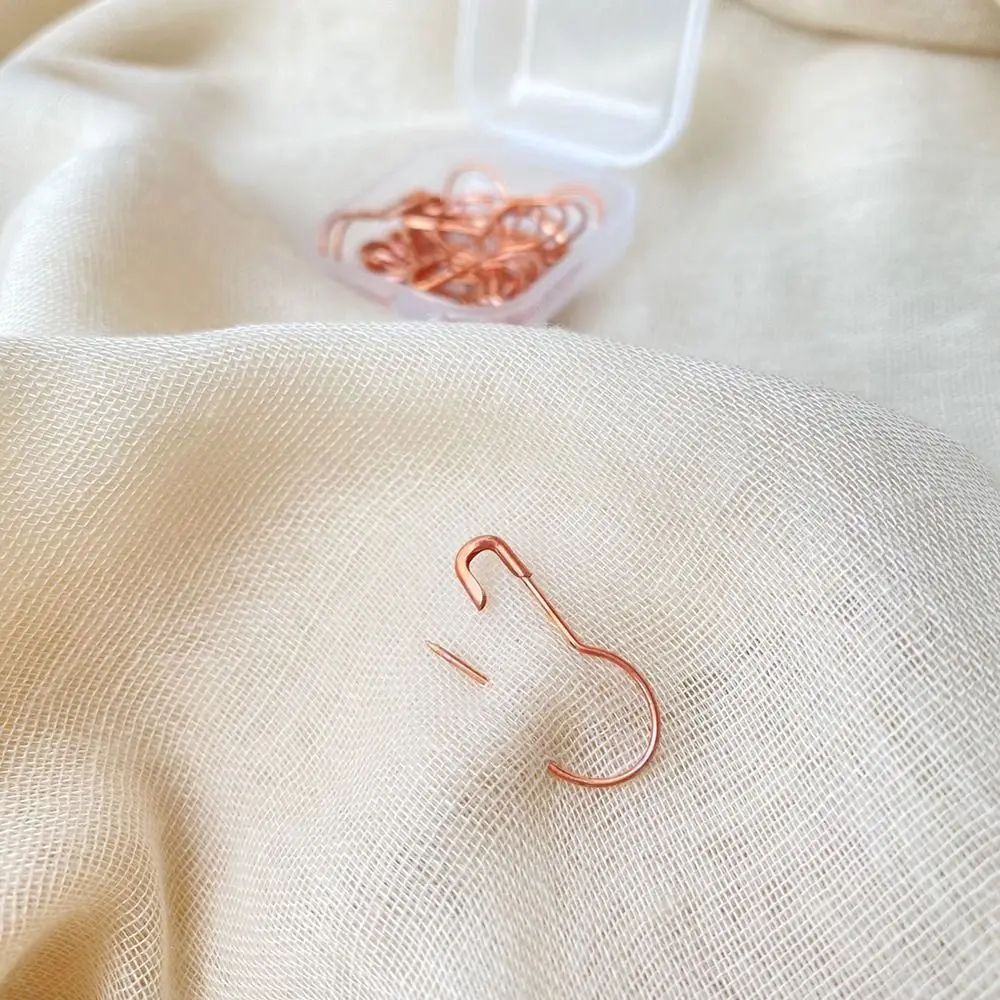 100 Stück haltbare Metall Kürbis Pin mehrfarbige Näh werkzeuge Metallstifte DIY Kleidung Hangtag Tags