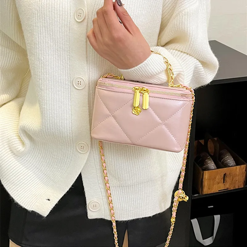 2025 الفاخرة مصمم المرأة صندوق صغير حقيبة العلامة التجارية النمط البريطاني مربع حقائب اليد الإناث موضة Argyle حقيبة كروسبودي حقيبة مستحضرات تجميل #4