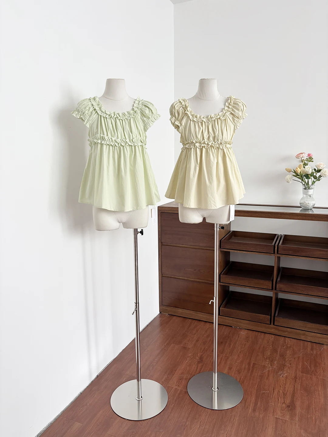 

DIYI Commute Style Women's Shirt Bubble Sleeve Slim Fit Short Sleeve Gentle Wind Wood Grain Casual Fashion Top