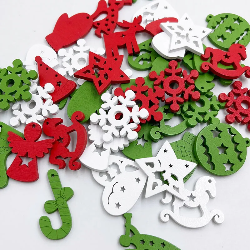 50 pcs Mixed Merry Christmas Wooden Buttons Sewing Button for Kid\'s Clothing Scrapbooking DIY Craft New Year Decor WB897