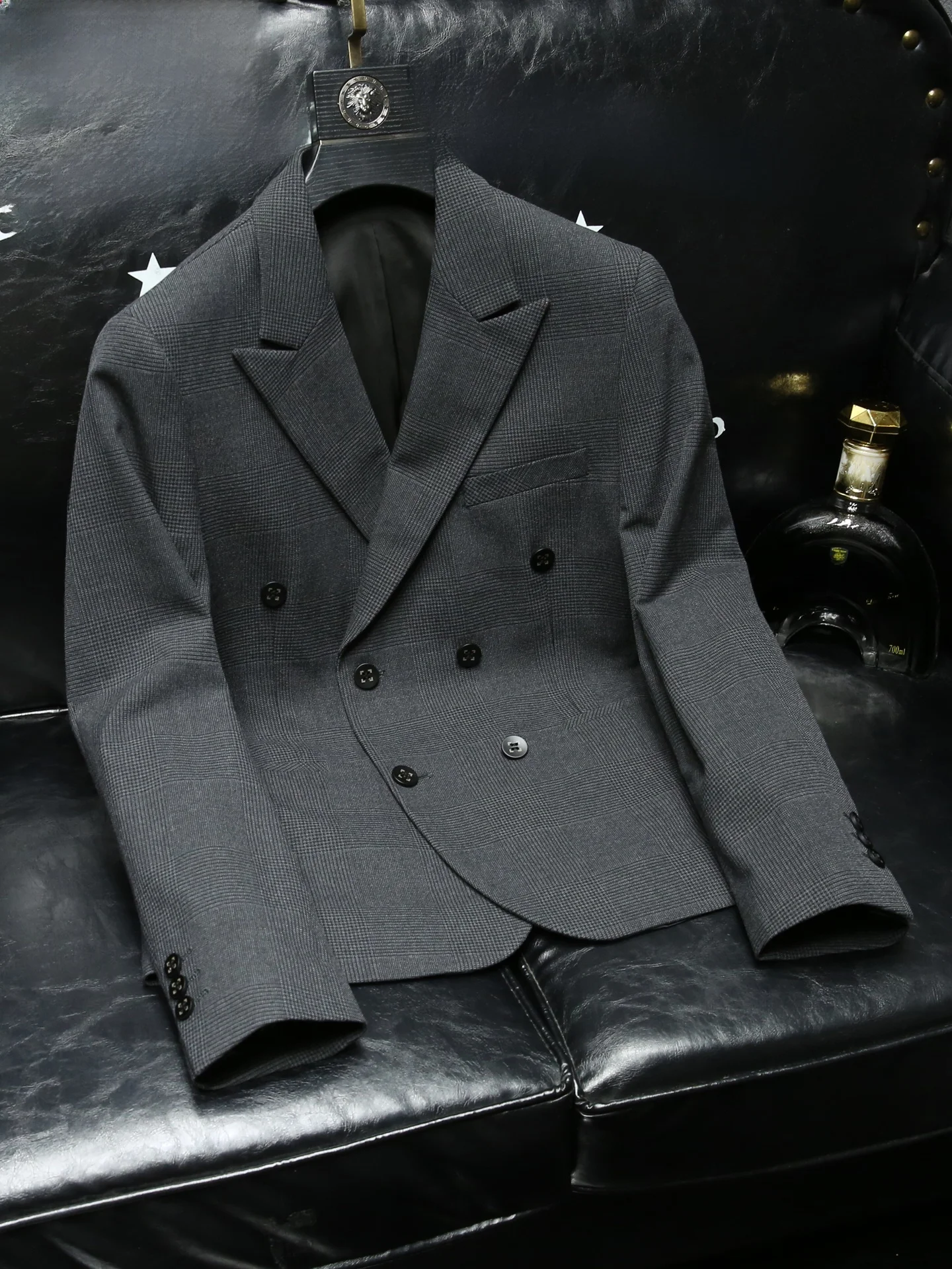 

Мужской деловой повседневный костюм в клетку, осенняя новинка, с высокой талией, приталенный, с двубортной застежкой, модный, молодежный, из полиэстеровой смеси