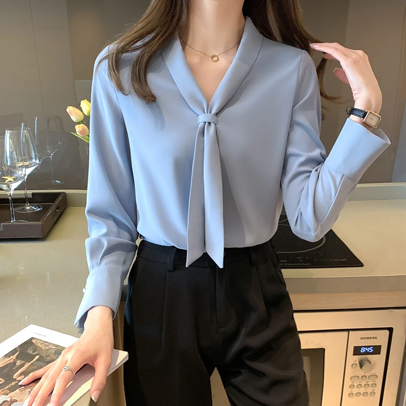 Autumn New Temperament Elegant Chiffon Shirts Women Clothing V-neck Simple Solid Blouse Vintage Loose Office Lady Tops