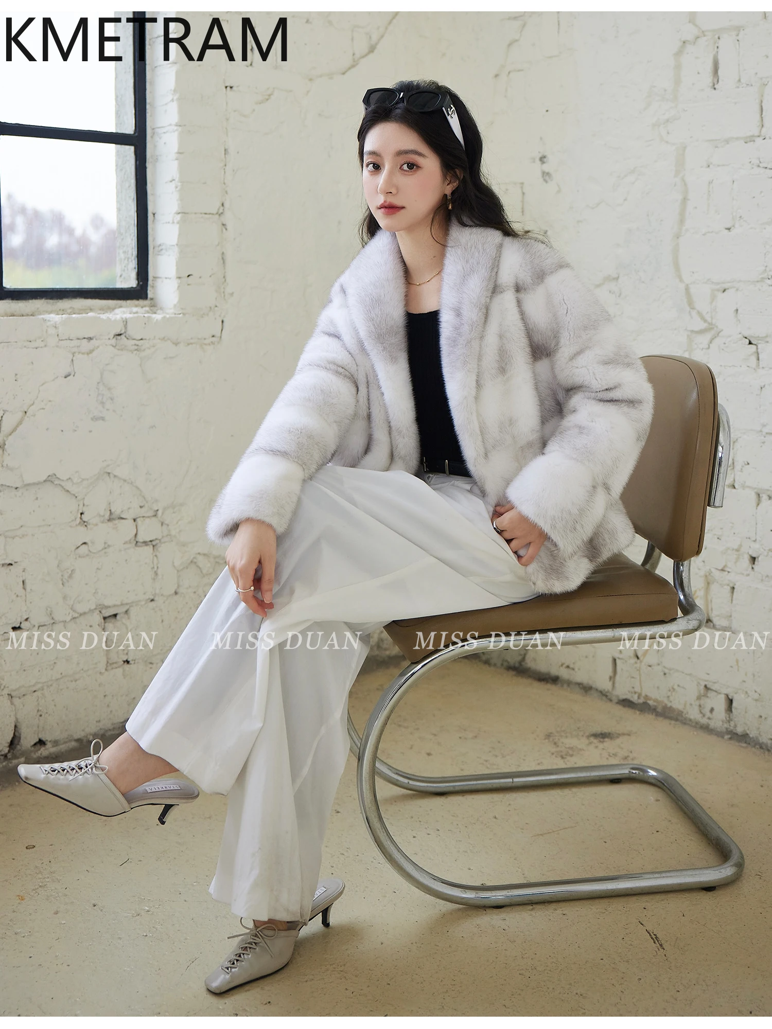 سترة نسائية متقاطعة من فرو المنك لعام 100% معطف فرو حقيقي قصير فاخر ملابس شتوية عالية الجودة للنساء سترات فروي 2025 Fourrure