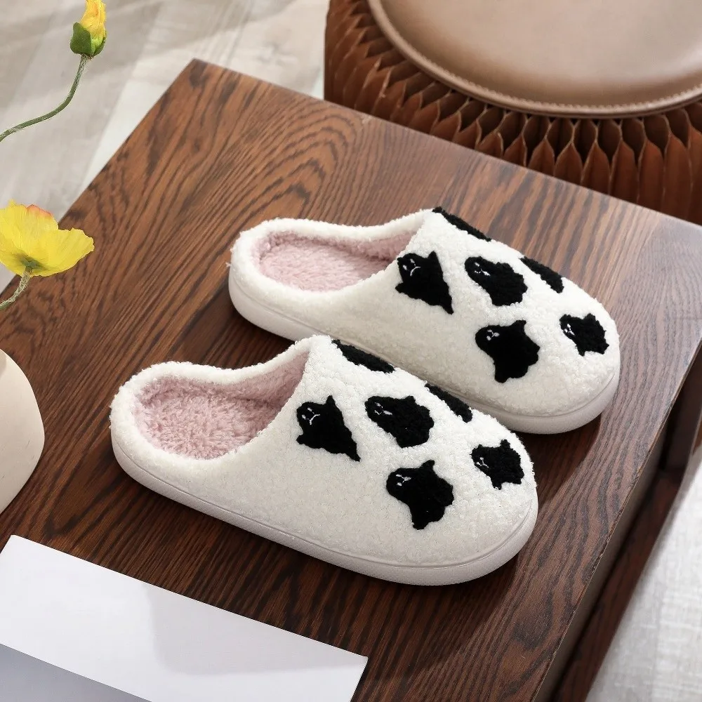 Lässige, weiche Halloween-Hausschuhe, schöne warme Geister-Hausschuhe, niedliche dicke Sohle, flauschige Winter-Slipper für Halloween – Detail 5