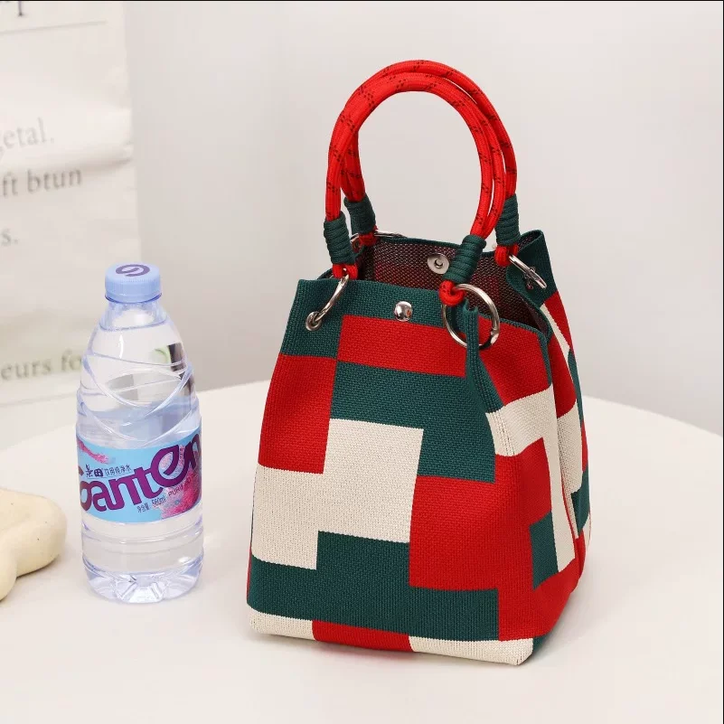

This Multi-color Knitted Retro Bucket Handbag Is Simple and Color-blocked, Versatile and Easy To Carry with You