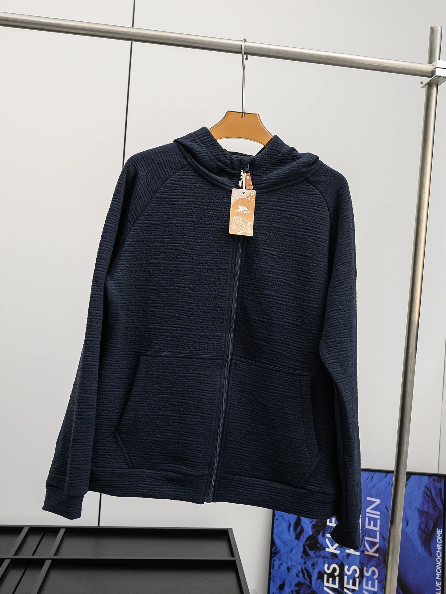 

Loose Men's Comfortable Breathable 3D Bubble Air Layer Texture Sweatshirt Jacket Spring Season European Style Long Sleeve Zipper