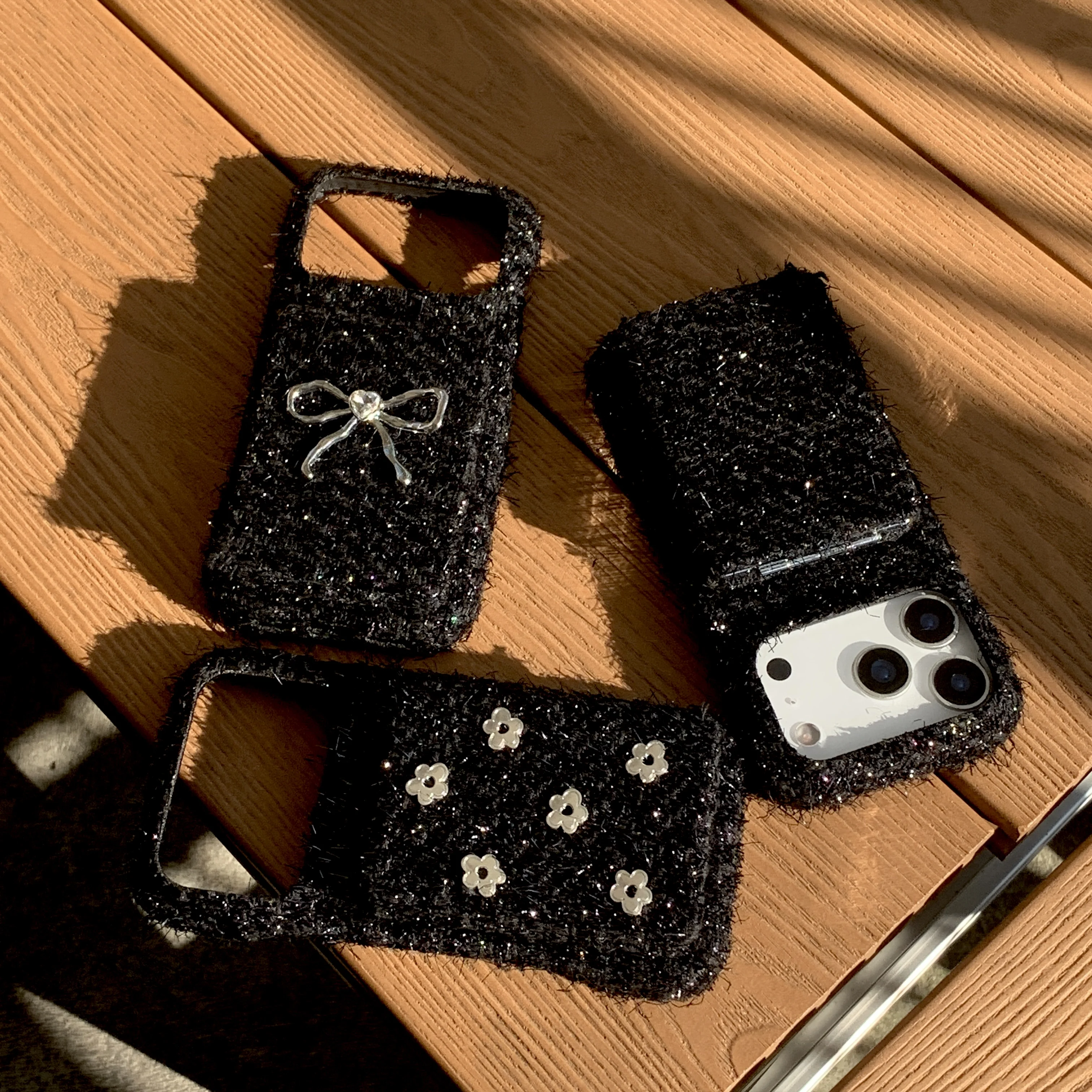 

Осенне-зимний плюшевый чехол для телефона iPhone 17 pro Max Apple 16 pro с зеркальной подставкой, роскошный противоскользящий противоударный чехол 14 15 16 17