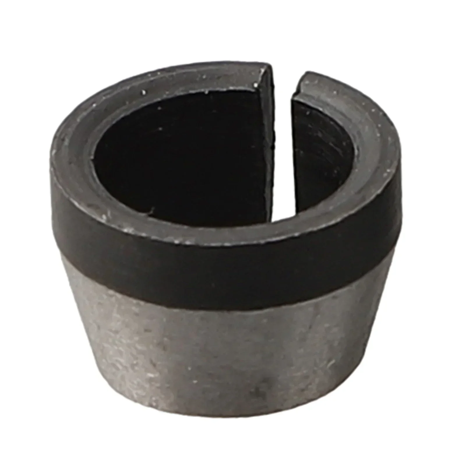 Utile adattatore per mandrino a pinza con dado Utilizzare dimensioni del mandrino da 8 mm/6,35 mm/6 mm per mandrino da 6 mm/6,35 mm 13 mm × 12 mm × 7 mm/0,51 pollici × 0,47 pollici × 0,28 pollici