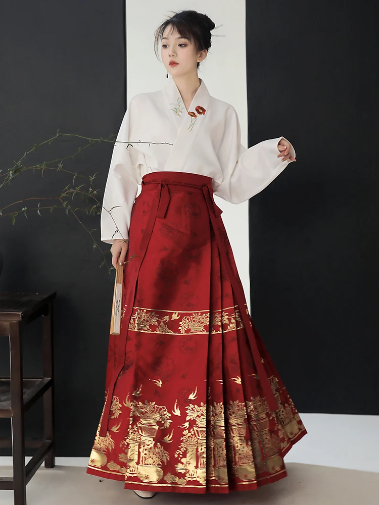 

HuaZhaojì Daily Hanfu Red Weave Золотая юбка Plane Sve f-length Юбка для женщин Полиэфирное волокно 00% онлайн Ss