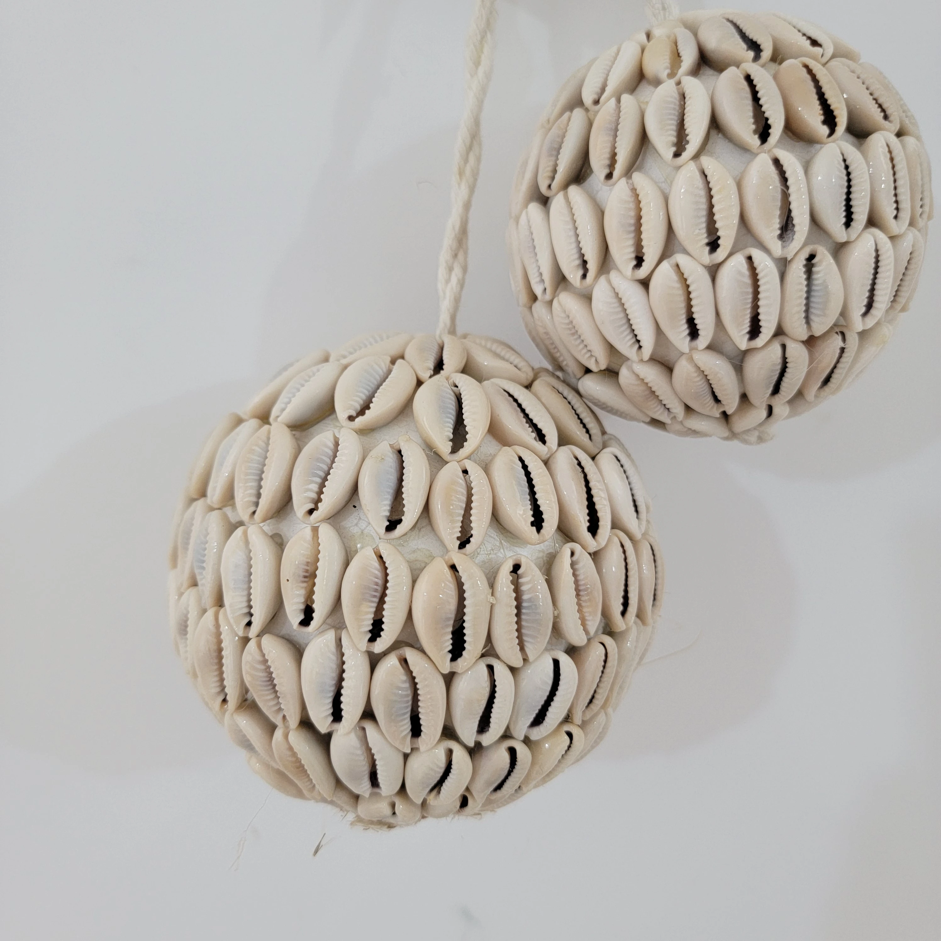 

BOHO Sea Shell Balls Christmas Ornament Handwork Decorative Ball for Festive Home Accents