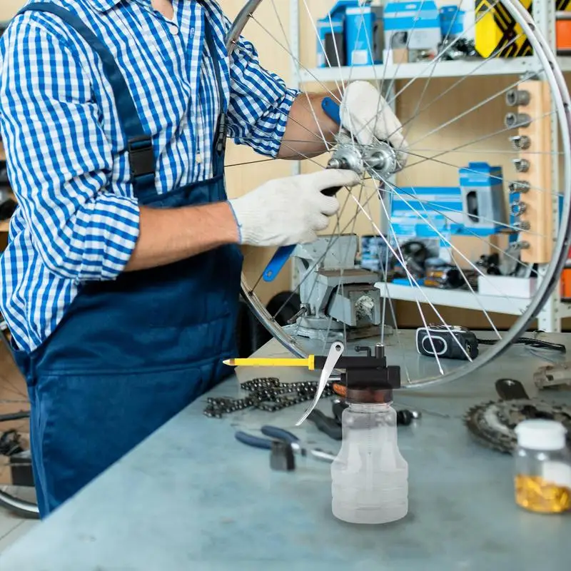 

Насос для масляной банки, ручной дозатор масла в двигателе, диспенсер для масляной банки, портативные банки для подачи масла, масленка высокого давления для домашнего ремонта