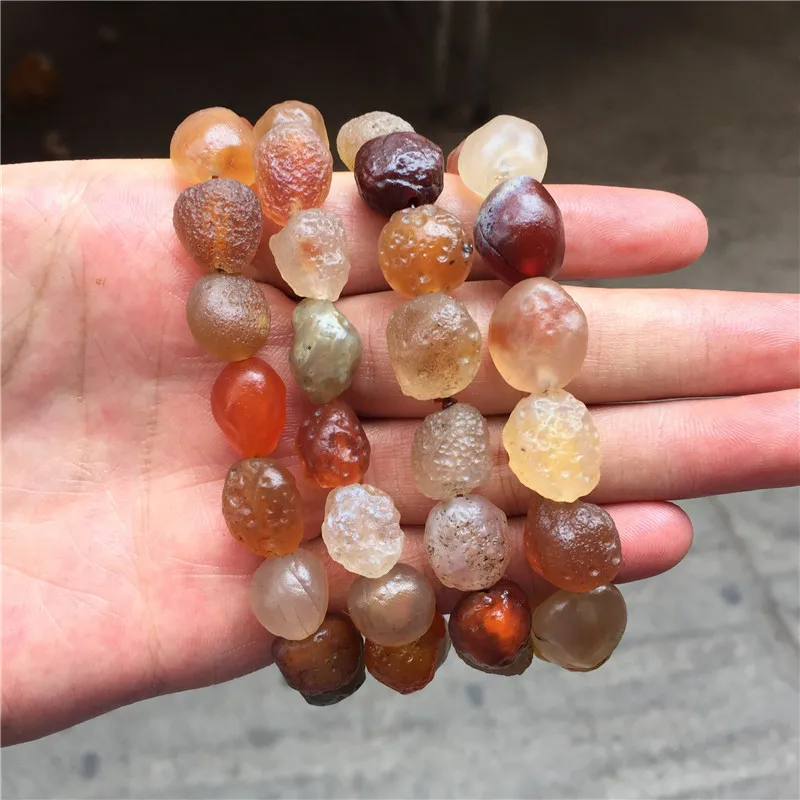 Alashan Raisin Agate Bracelet Men and Women Gobi Material Cinnabar Jade Rough Stone with Shape