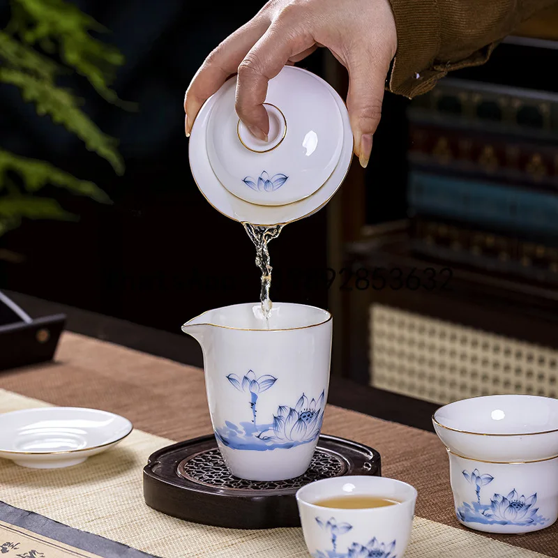 XL Ceramic Tea Set for Home Use Wholesale Blue and White Kung Fu Tea Cup and Gaiwan 8-Piece Set Company Gift 5