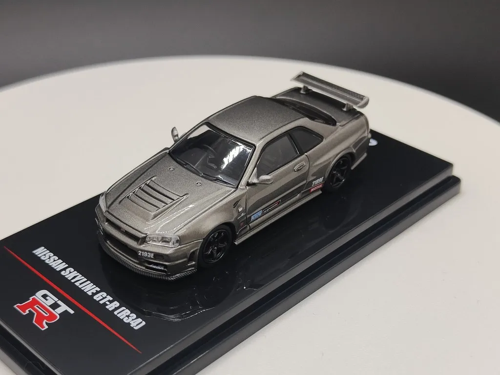 

INNO 1/64 Nissan SKYLINE GT-R R34 Gray Die-cast Alloy Car Model Collection Display Gifts