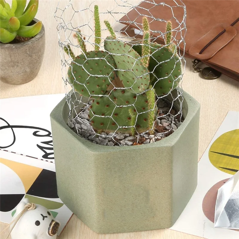 

Chicken Wire Mesh Floral Chicken Wire Hexagonal Chicken Wire Fencing For Garden Craft Projects-AT64