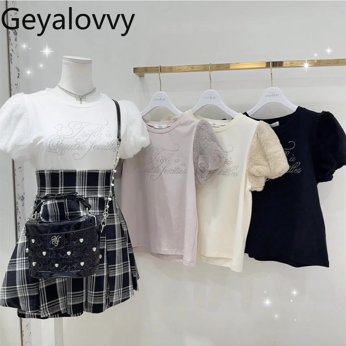 

Японская чистая оригинальная осенняя милая пушистая футболка с короткими рукавами и пузырьками, универсальный универсальный топ с круглым вырезом и бисером для девочек