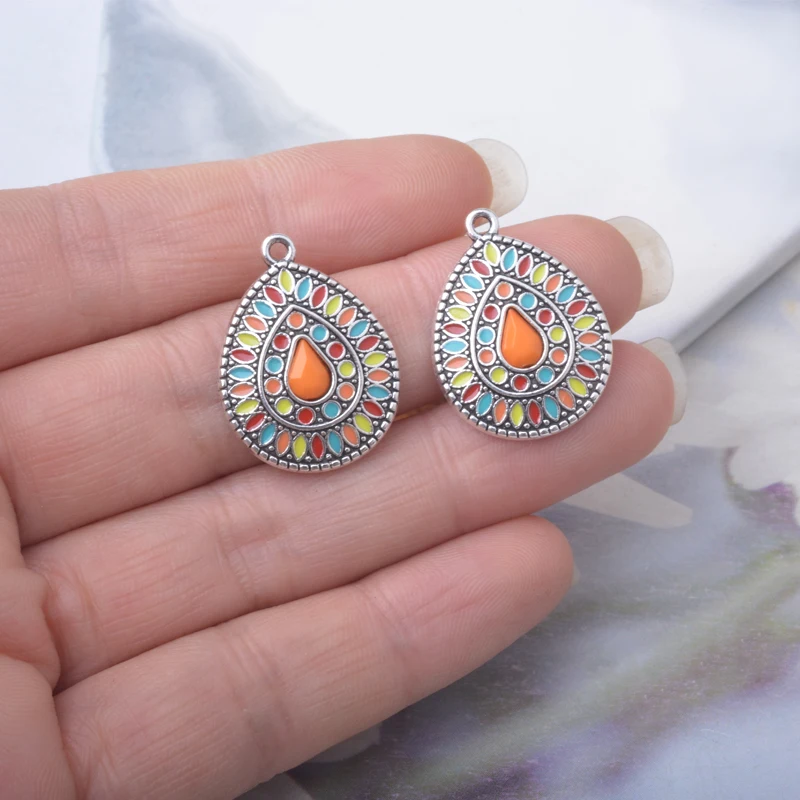 12 Stück/Set Antike Silberfarbene Sonnenblumen-Emaille Kleine Damen-Anhänger Legierung Ohranhänger DIY Bohemian-Stil Schmuck Ohrring-Komponenten – Detail 9