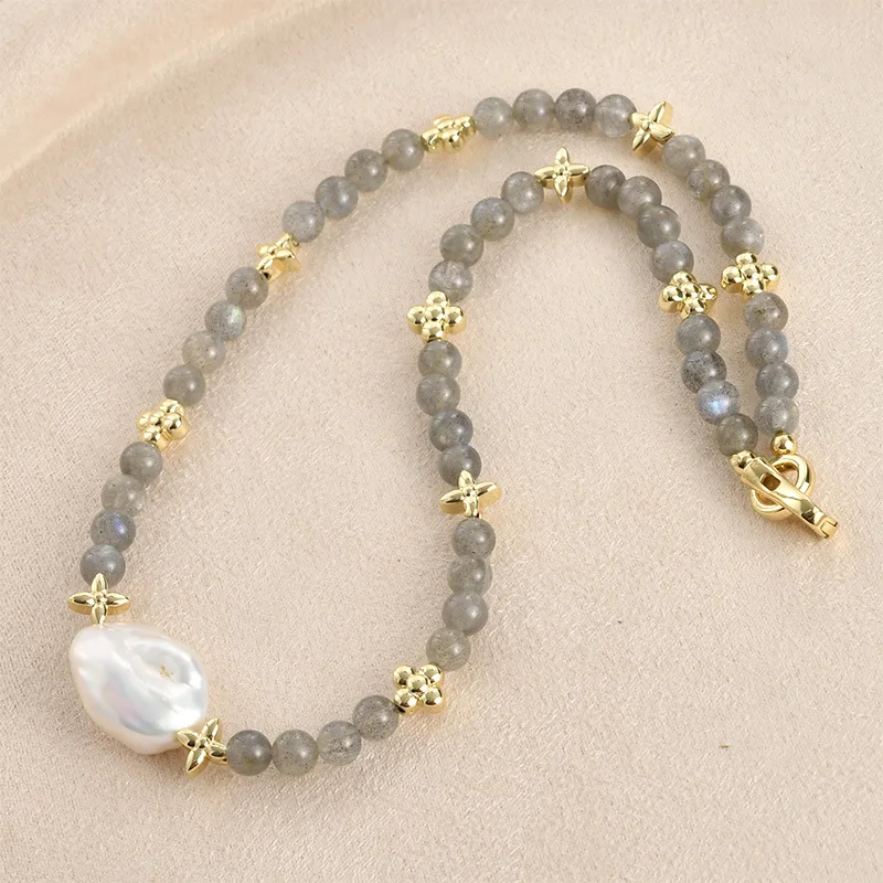 ลูกปัดทองแดงชุบทองรูปดาวและดอกไม้ 20 ชิ้น อุปกรณ์ตกแต่งสำหรับทำสร้อยข้อมือ สร้อยคอ และเครื่องประดับ DIY