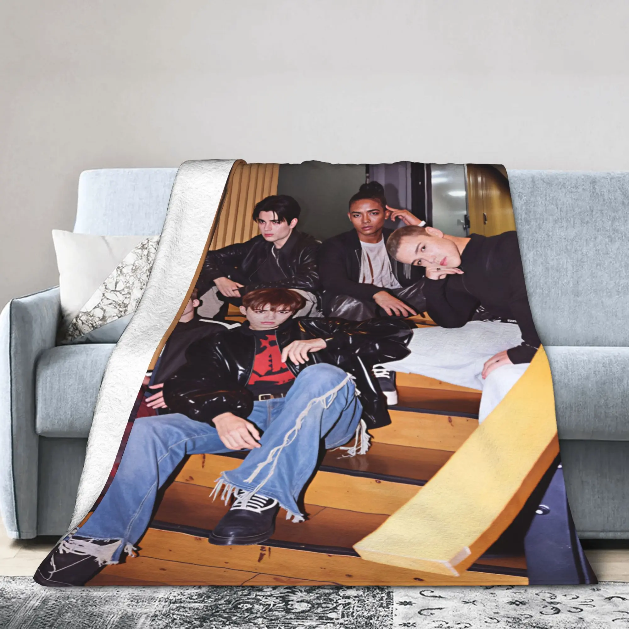 Santos Bravos Indoor Stair Shot Blankets Airplane Travel Flannel Throw Blanket For Couch Bed Warm Soft Quality Bedspread Gift