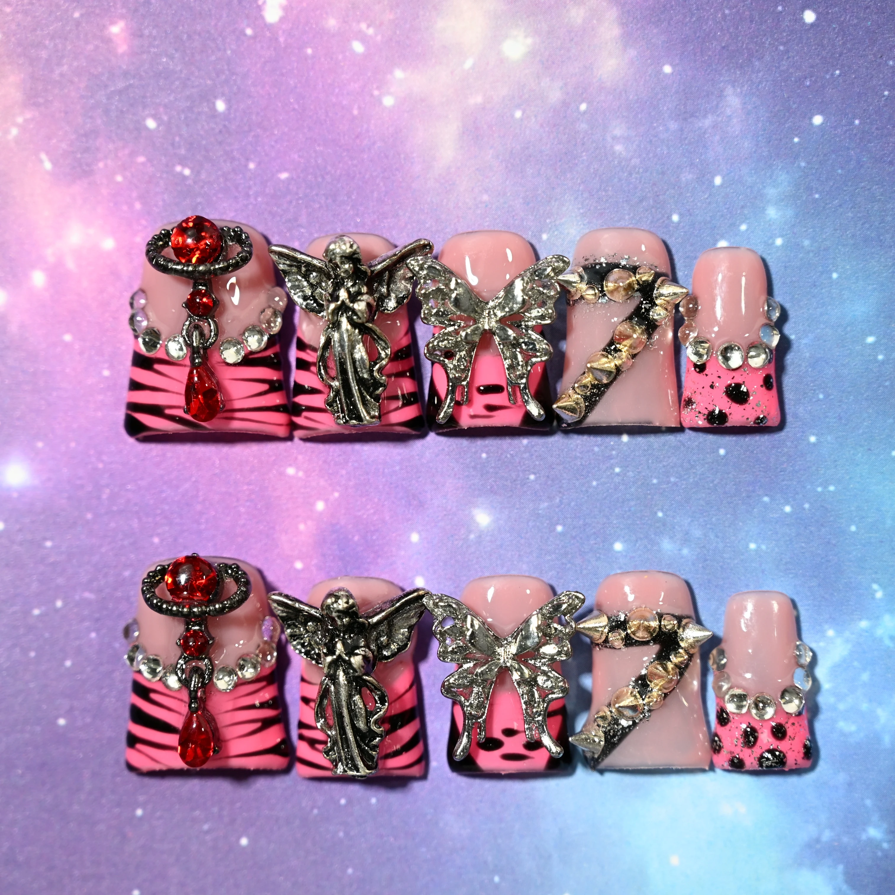 

Handmade Subculture Sweet Edgy Press On Nails Angel Leopard Rhinestone Y2K Hot Girl Style Nail Stickers