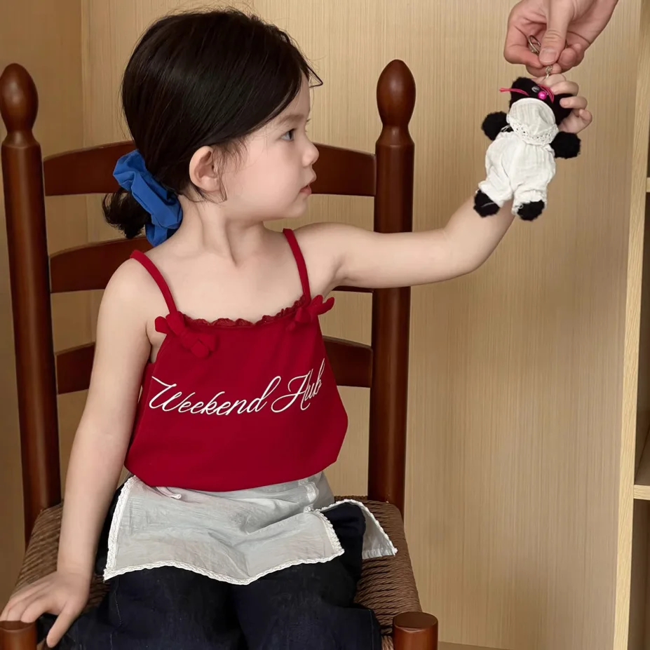 

2025 Summer New Sweet Girls Cute Bow Sling Vest Baby Sleeveless T Shirt Cotton Breathable Girls Thin Letter Tee Children Clothes