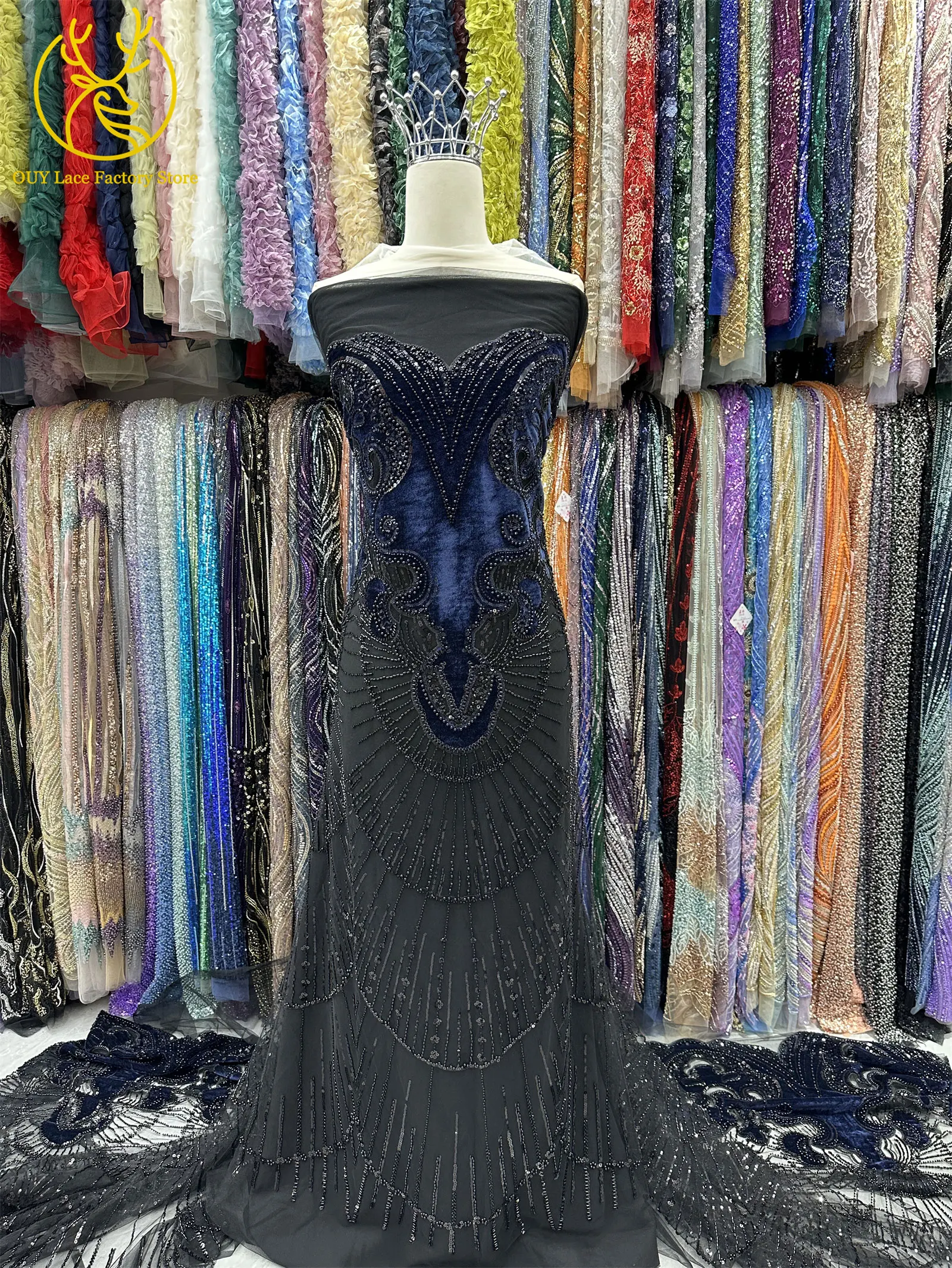 Luxuriöser afrikanischer Samtstoff mit goldenen Perlen und Pailletten, 5 Yards, weinrot, bestickter französischer Tüll für Damen-Partykleider – Detail 8